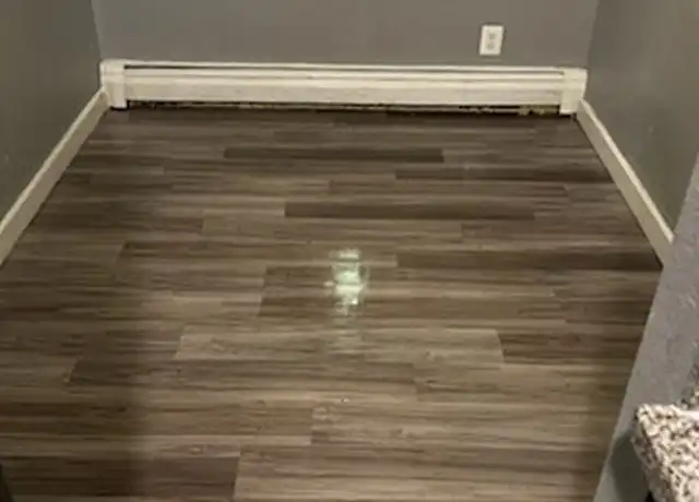 Property at 1946 Kentucky Ave Unit 7, Cincinnati, OH, 45223, 1 bed, 1 bath, [object Object]