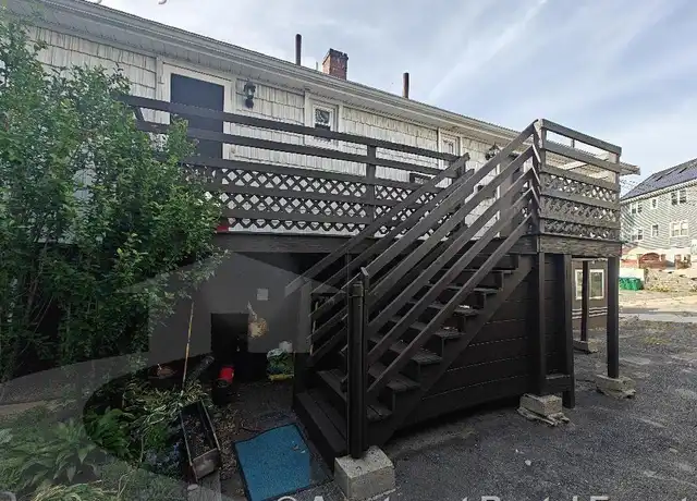 Property at 98 Edward St Unit FRONT, Medford, MA, 02155, 3 beds, 2 baths, [object Object]