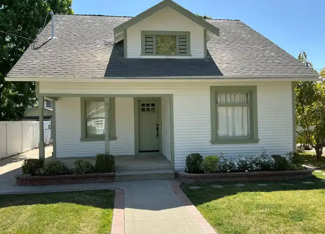 Property at 447 S Grand St Unit 447, Orange, CA, 92866, 4 beds, 2 baths, [object Object]
