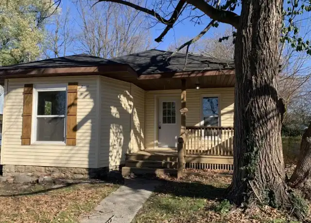 Property at 2046 N Campbell Ave, Springfield, MO, 65803, 3 beds, 2 baths, [object Object]