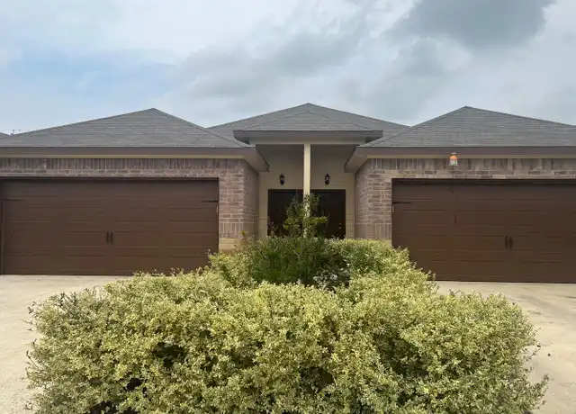 Property at 1136 Stanley Way, Seguin, TX, 78155, 3 beds, 2 baths, [object Object]