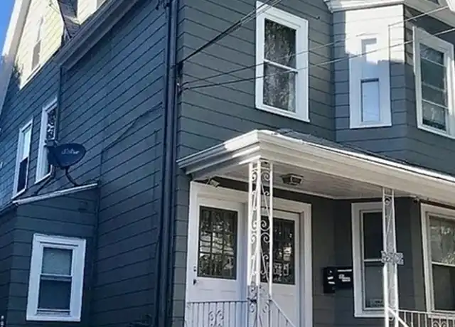 Property at 58 Walnut St Unit 3, Everett, MA, 02149, 2 beds, 1 bath, [object Object]