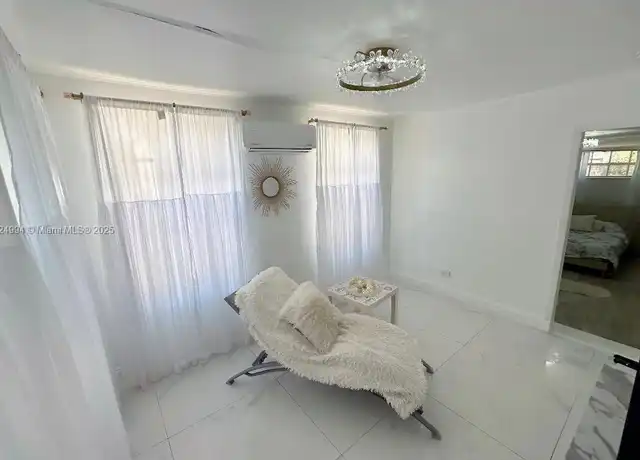 Property at 950 NE 127th St Unit 1, North Miami, FL, 33161, 1 bed, 1 bath, [object Object]