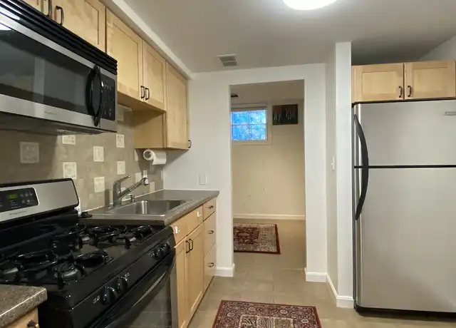 Property at 1 Dana St #2, Cambridge, MA, 02138, 1 bed, 1 bath, [object Object]