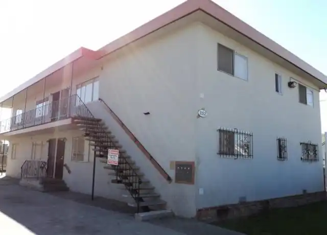 Property at 1152 70th Ave Unit D, Oakland, CA, 94621, 3 beds, 1 bath, [object Object]