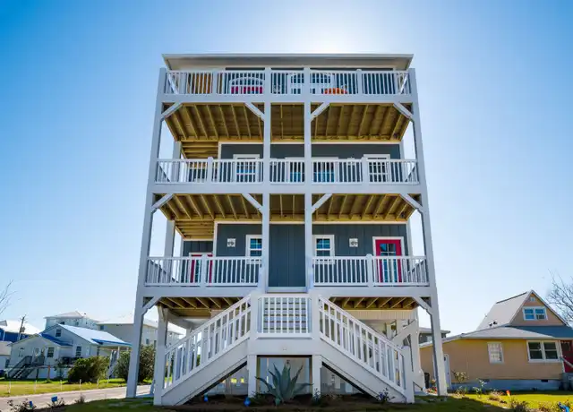 Property at 1118 Canal Dr, Carolina Beach, NC, 28428, 4 beds, 4.5 baths, [object Object]