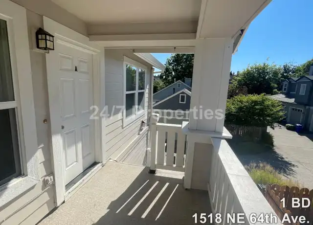 Property at 1518 NE 64th Ave, Hillsboro, OR, 97124, 1 bed, 1 bath, [object Object]
