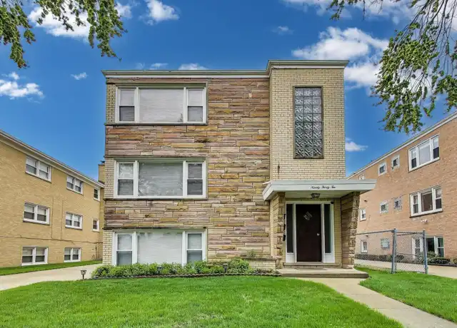 Property at 9032 N Churchill Cir Unit 1, Niles, IL, 60714, 3 beds, 2 baths, [object Object]