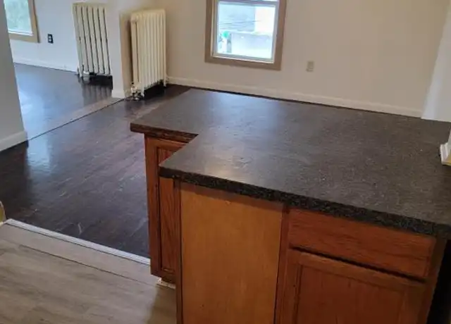 Property at 109 Guy Park Ave Unit 2L, Amsterdam, NY, 12010, 1 bed, 1 bath, [object Object]