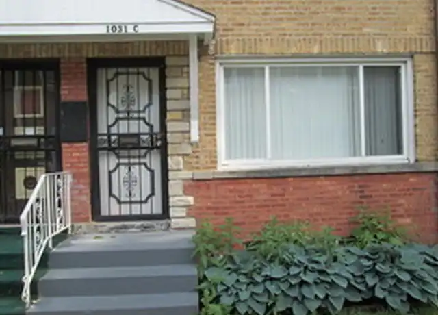 Property at 1031 Bellwood Ave Unit C, Bellwood, IL, 60104, 2 beds, 1 bath, [object Object]