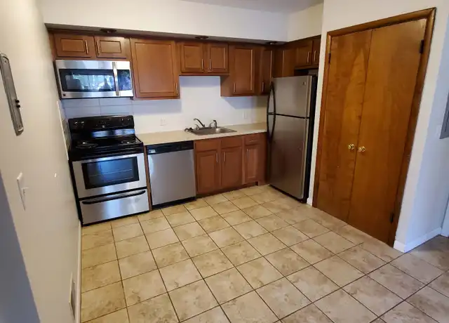 Property at 76 Union Ave SE Unit 201, Grand Rapids, MI, 49503, 2 beds, 1 bath, [object Object]