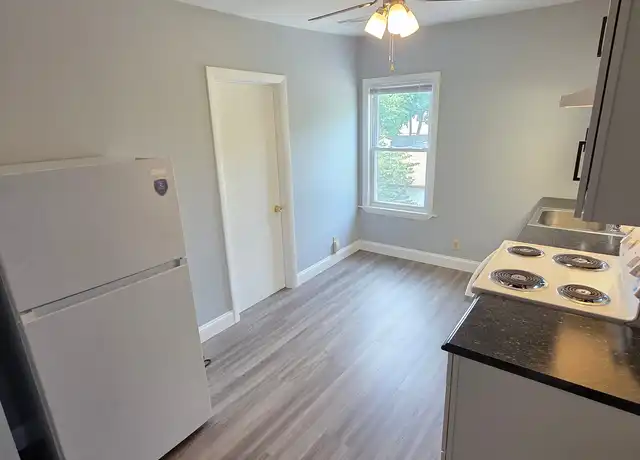 Property at 11 River St, Cumberland, RI, 02864, 2 beds, 1 bath, [object Object]