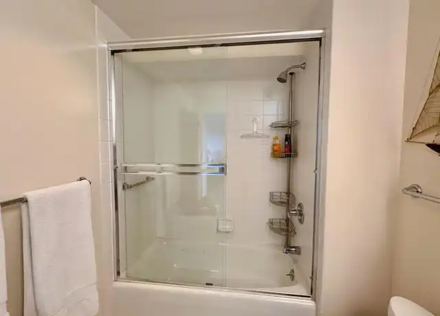Property at 645 Front St, San Diego, CA, 92101, 2 beds, 2 baths, [object Object]