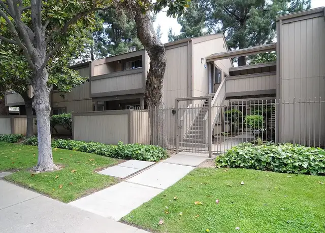Photo of 2501 Medallion Dr, Union City, CA 94587