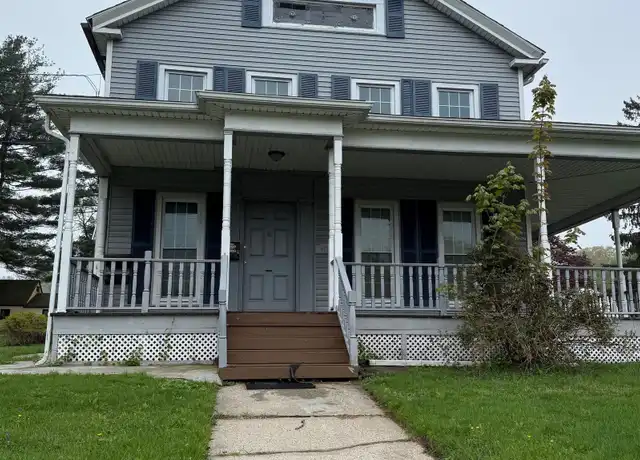 Property at 416 South St, Bristol, CT, 06010, 3 beds, 1 bath, [object Object]