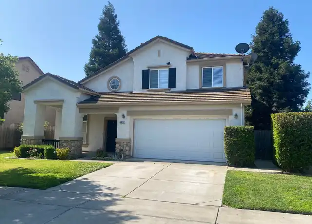 Property at 1022 Moonbeam Way, Turlock, CA, 95382, 4 beds, 2.5 baths, [object Object]