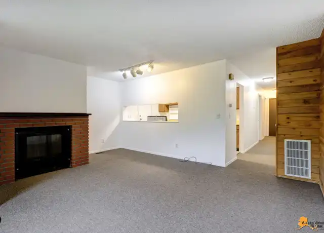 Property at 3992 Baxter Rd Unit A, Anchorage, AK, 99504, 2 beds, 1 bath, [object Object]