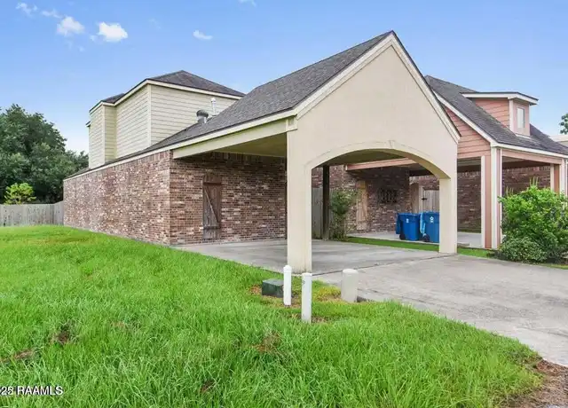 Property at 104 Millie Park, Lafayette, LA, 70506, 3 beds, 2.5 baths, [object Object]