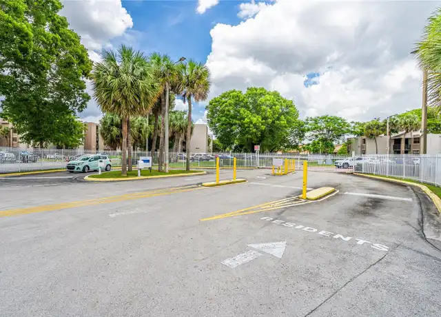 Property at 3561 SW 117th Ave Unit 7-203, Miami, FL, 33175, 1 bed, 1 bath, [object Object]