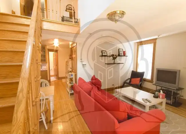 Property at 638 W Drummond Pl Unit 2R, Chicago, IL, 60614, 3 beds, 2 baths, [object Object]