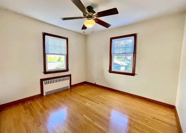 Property at 149 Maplewood Ave Fl 1, Clifton, NJ, 07013, 1 bed, 1 bath, [object Object]