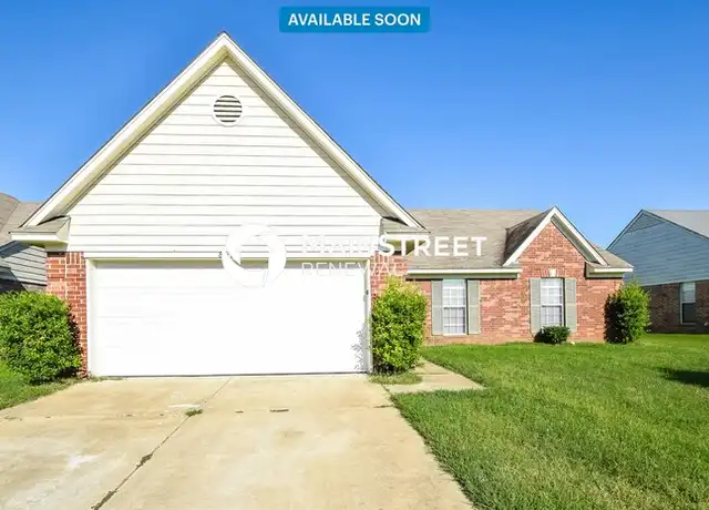 Property at 8168 Manhatten Dr, Southaven, MS, 38671, 3 beds, 2 baths, [object Object]