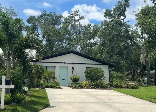 Property at 302 19th St E, Bradenton, FL, 34208, 2 beds, 1 bath, [object Object]