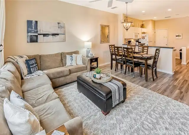 Property at 1080 Hampton Cir, Naples, FL, 34105, 3 beds, 2.5 baths, [object Object]