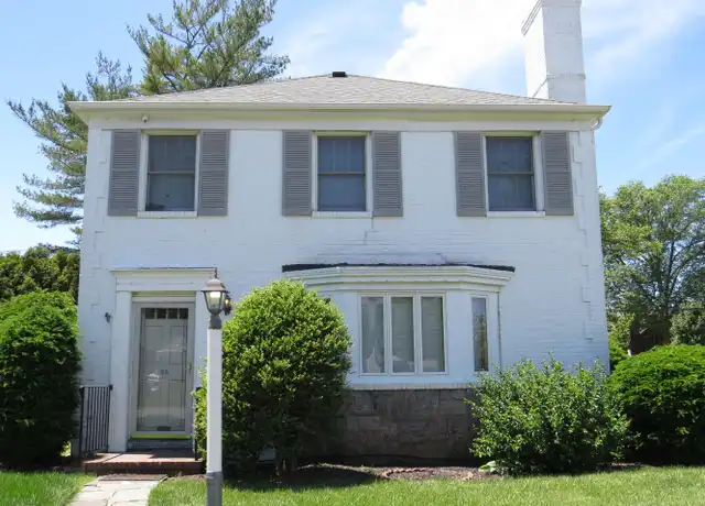 Property at 33 Wisteria Ave, Mineola, NY, 11501, 3 beds, 2.5 baths, [object Object]
