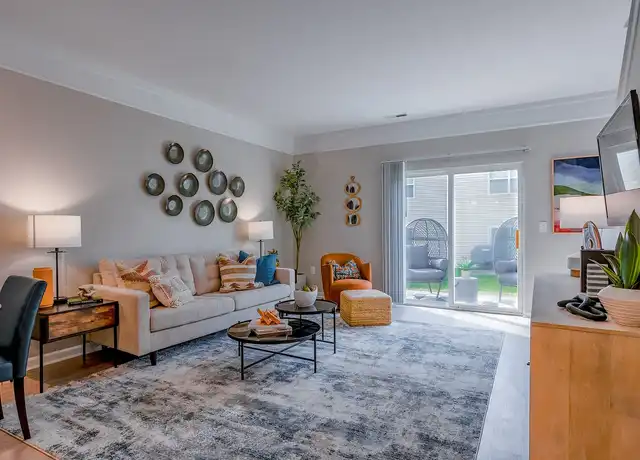 Property at Hilliard Grand Apartments - 5399 Grand Dr, Dublin, OH, 43016, 2 beds, 2-2.5 baths, [object Object]