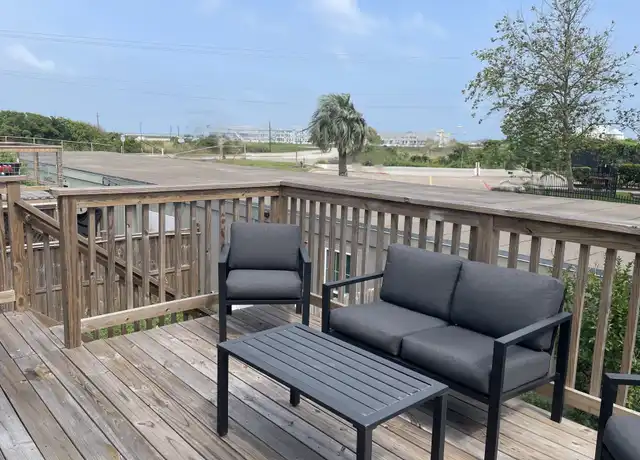 Property at 11 San Jacinto Dr Unit 0, Galveston, TX, 77550, 2 beds, 1.5 baths, [object Object]