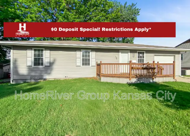 Property at 3913 S Lynn St, Independence, MO, 64055, 3 beds, 2 baths, [object Object]