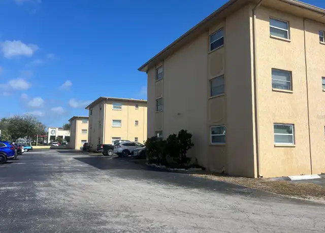 Property at 8701 4th St N Unit 208, St. Petersburg, FL, 33702, 1 bed, 1 bath, [object Object]