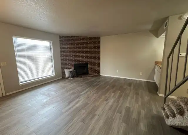 Property at 1407 Concord Dr, Norman, OK, 73071, 2 beds, 2.5 baths, [object Object]