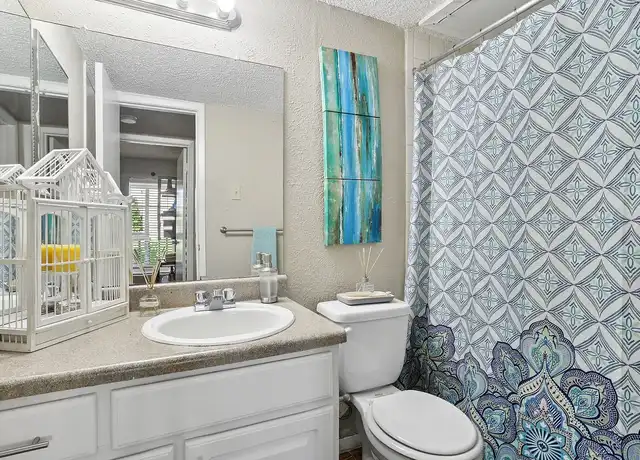 Property at The Venue at Greenville - 5759 Pineland Dr, Dallas, TX, 75231, 1 bed, 1 bath, [object Object]