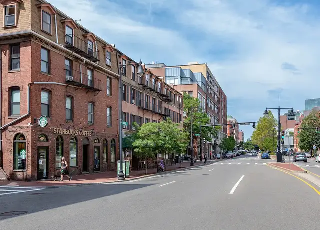 Photo of 4 Emerson Pl, Boston, MA 02114