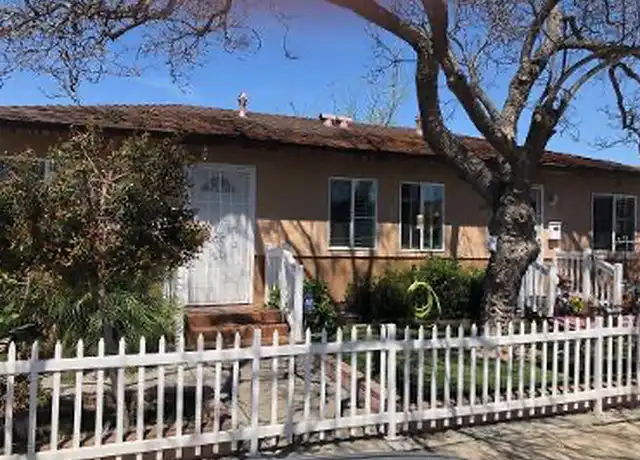 Property at 4830 Auburn Dr, San Diego, CA, 92105, 1 bed, 1 bath, [object Object]