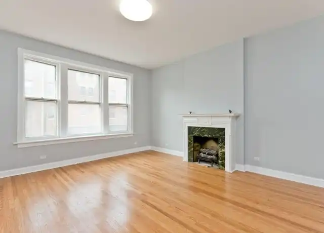 Property at 3324 W Diversey Ave, Chicago, IL, 60647, 3 beds, 2 baths, [object Object]