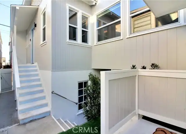 Property at 230 30th St, Hermosa Beach, CA, 90254, 1 bed, 1 bath, [object Object]
