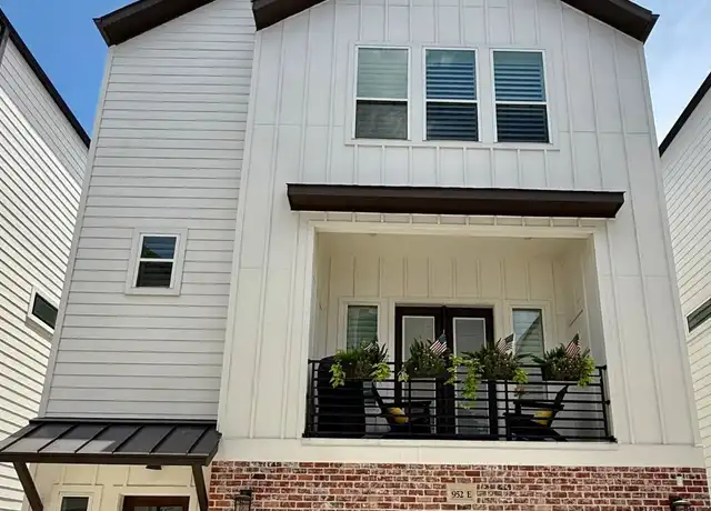 Property at 952 Fisher St, Houston, TX, 77018, 3 beds, 3.5 baths, [object Object]