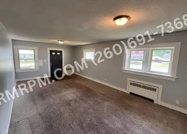 Property at 3418 Central Dr, Fort Wayne, IN, 46806, 2 beds, 1 bath, [object Object]