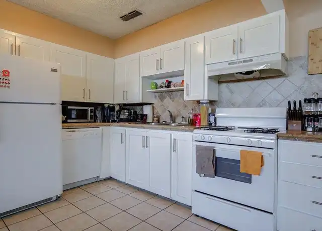 Property at 3721 31st St, Lubbock, TX, 79410, 4 beds, 2 baths, [object Object]