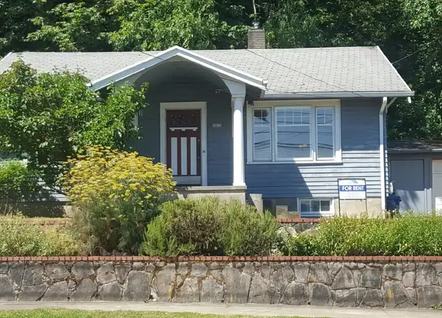 Property at 5815 S Corbett Ave, Portland, OR, 97239, 2 beds, 2 baths, [object Object]