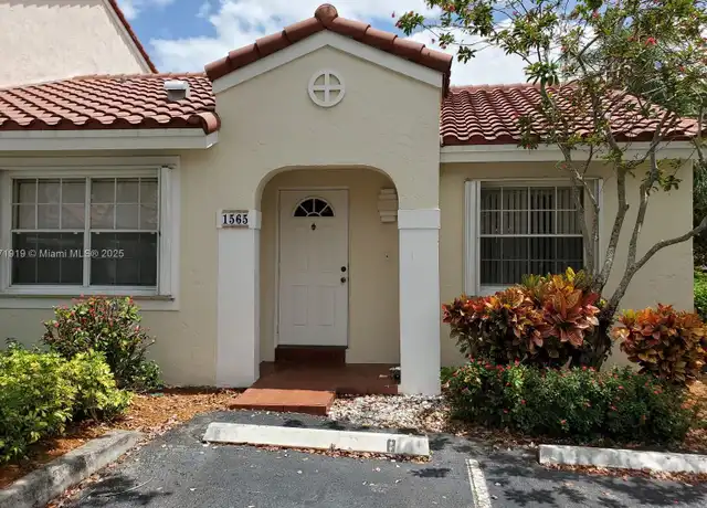 Property at 1565 Springside Dr #8, Weston, FL, 33326, 2 beds, 2 baths, [object Object]