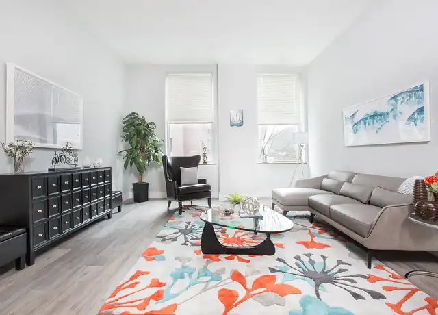 Property at Temple Square Apartments - 100 Temple St, New Haven, CT, 06510, 1-2 bed, 1-2 bath, [object Object]