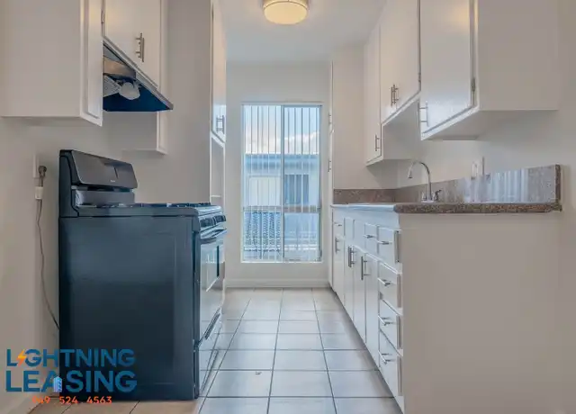 Property at 11621 Sylvan St Unit 16D, North Hollywood, CA, 91606, 1 bed, 1 bath, [object Object]