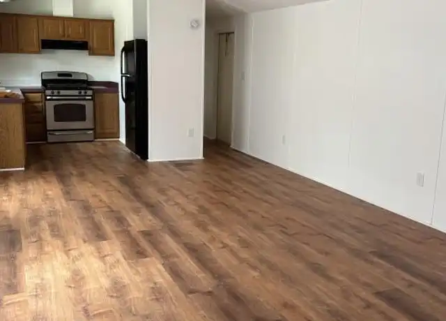 Property at 2467 108th Ave Unit 8, Otsego, MI, 49078, 3 beds, 2 baths, [object Object]