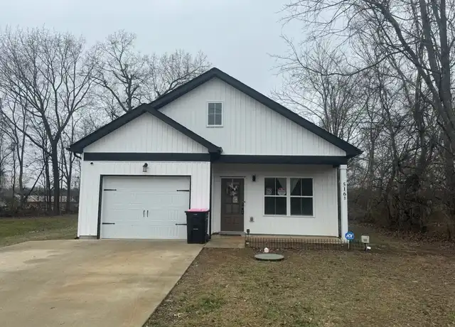 Property at 516 Gale Dr Unit B, Clarksville, TN, 37040, 3 beds, 2 baths, [object Object]