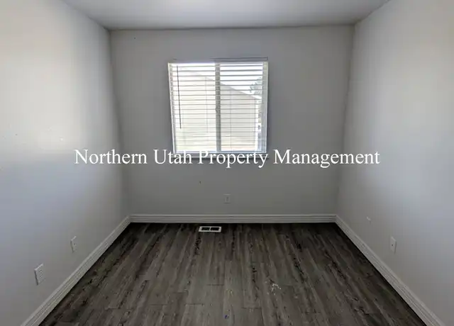 Property at 496 E 475 N, Ogden, UT, 84404, 3 beds, 2.5 baths, [object Object]