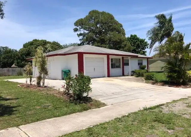 Property at 3206 Juanita Ave, Fort Pierce, FL, 34946, 3 beds, 2 baths, [object Object]